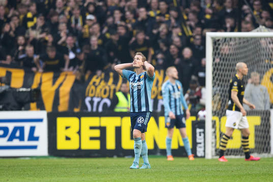 Djurgårdens Hampus Finndell deppar
