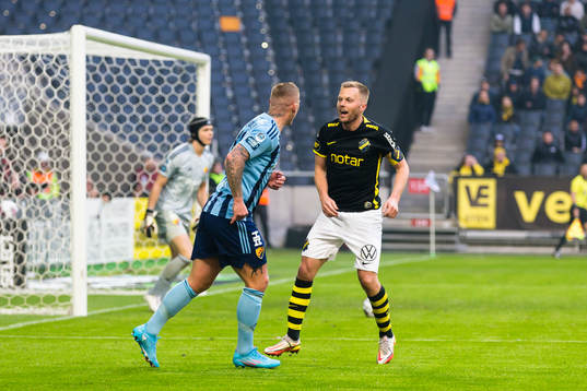 s Sebastian Larsson