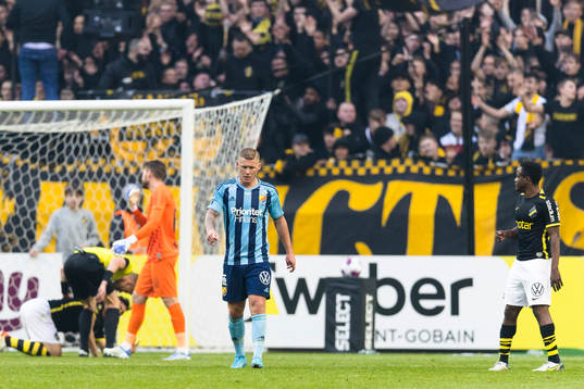 Djurgårdens Victor Edvardsen deppar