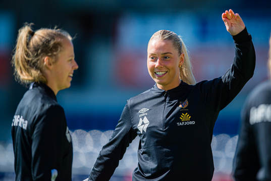 Daniela Dögg Gudnadottir of AaFK Fortuna