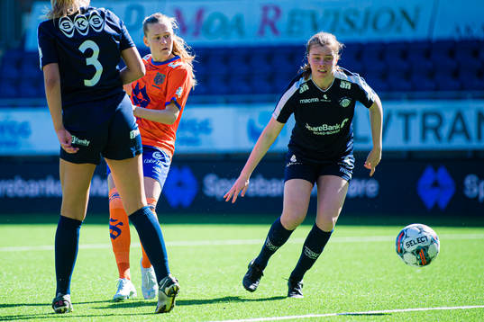 Nora Harnes Håheim of AaFK Fortuna scores the 2-0 goal