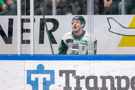 Färjestads Victor Ejdsell utvisad