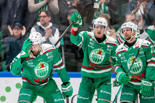 Rögles Vojtech Mozik, William Wallinder och Daniel Zaar