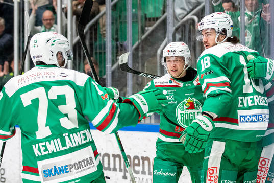 Rögles Samuel Jonsson och Dennis Everberg jublar