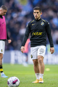 s Nicolas Stefanelli