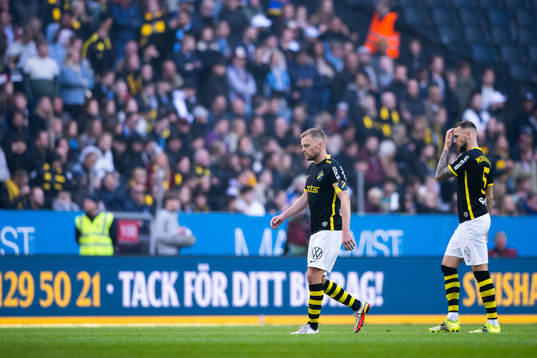 s Sebastian Larsson och Alexander Milosevic deppar