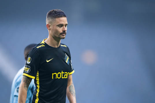 s Mikael Lustig deppar