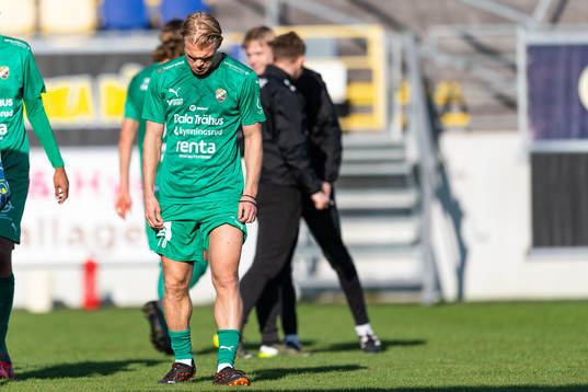 Ljungskiles Linus Tornblad deppar