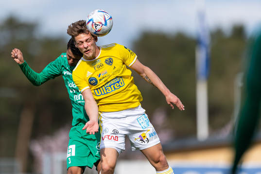 Ljungskiles Daniel Garcia Olsson och Falkenbergs Robin