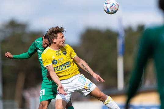 Ljungskiles Daniel Garcia Olsson och Falkenbergs Robin