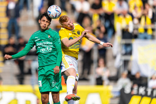 Ljungskiles Daniel Garcia Olsson och Falkenbergs Wilhelm