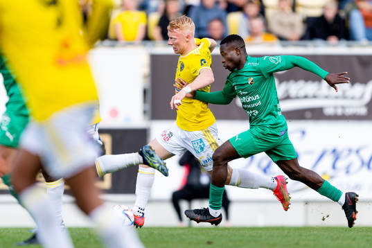 Falkenbergs Wilhelm Ärlig och Ljungskiles Mohamadu Lamin