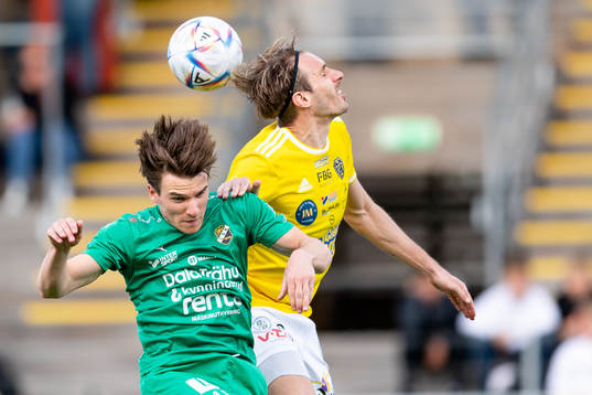 Ljungskiles Oskar Lindberg och Falkenbergs Tobias Karlsson