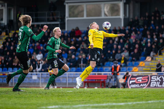 Varbergs André Boman och Mjällbys Herman Johansson