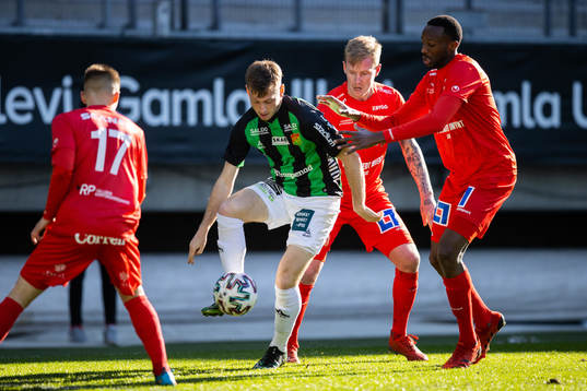 GAIS Ben Morris och Åtvidabergs Herve Prudence Nshimirimana