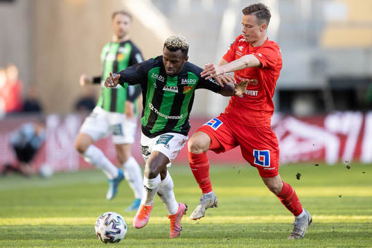 GAIS Rickard Emeka Friday och Åtvidabergs Benjamin Tannus