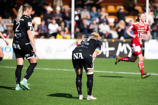 Örebros Nathalie Hoff Persson deppar
