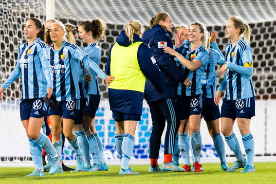 Djurgårdens spelare jublar