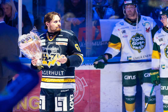 s Fredrik Forsberg tilldelas ”årets forward”
