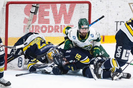 s Jonas Gunnarsson och Fredrik Forsberg