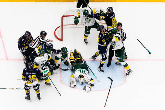 Björklövens målvakt Joona Voutilainen
