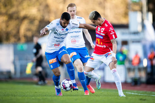 Värnamos Wenderson Oliveira do Nascimento och Degerfors