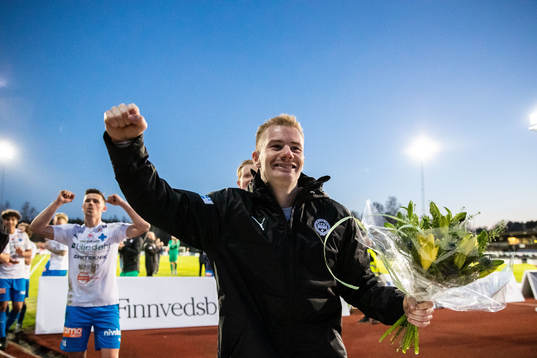 Värnamos Freddy Winsth jublar