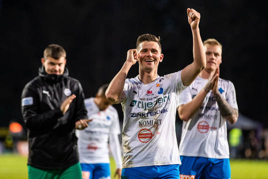 Värnamos Marcus Antonsson jublar