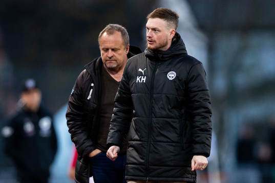 Värnamos assisterande tränare Jonas Thern och tränare