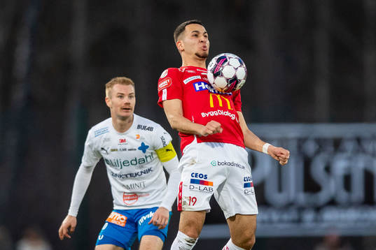 Värnamos Freddy Winsth och Degerfors Abdelrahman Saidi