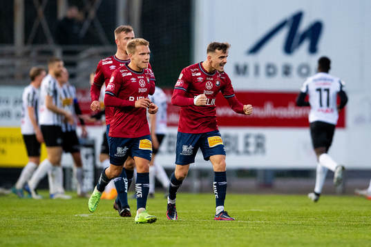 Örgrytes Ajdin Zeljkovic jublar