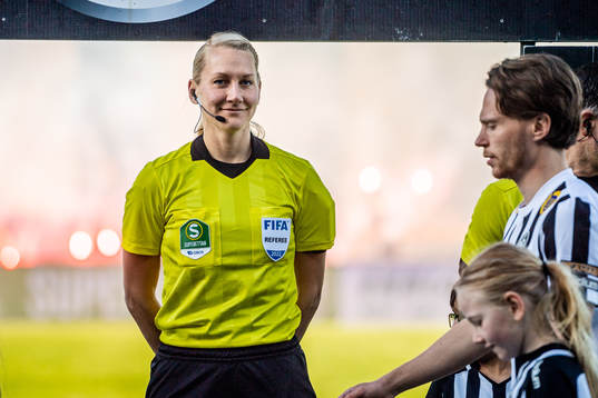 Domare Tess Olofsson