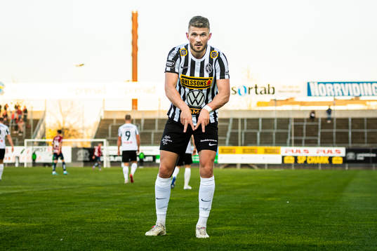 Landskronas Erik Pärsson jublar