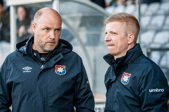 Örgrytes tränare Dane Ivarsson och assisterande tränare