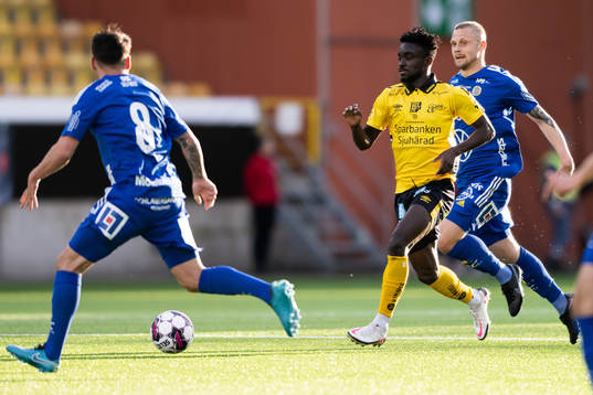 Elfsborgs Michael Baidoo och Sundsvalls Erik Andersson