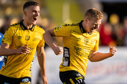 Elfsborgs Per Frick jublar