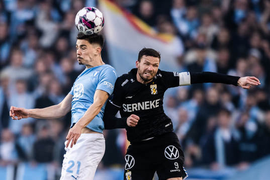 Malmö FFs Dennis Hadzikadunic och IFK Göteborgs Marcus