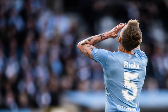 Malmö FFs Sören Rieks deppar
