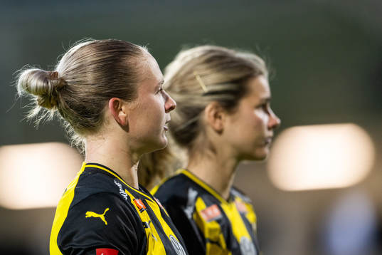 Häckens Filippa Curmark och Andrine Stolsmo Hegerberg