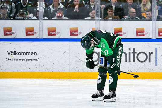 Färjestads Adam Ginning deppar