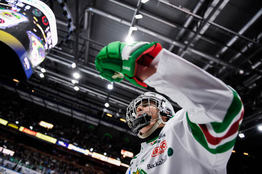 Rögles Marco Kasper jublar