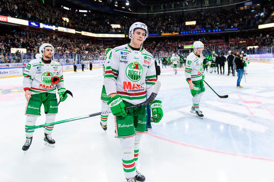 Rögles Ryan McKiernan, William Wallinder och Oskar Stål