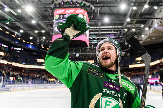 Bläddra bland fler bilder av Ishockey, SHL, Semifinal 6, Färjestad - Rögle