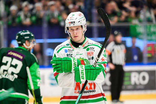 Rögles Adam Edström deppar