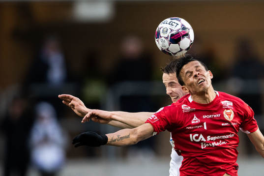 IFK Norrköpings Jacob Ortmark och Kalmars Romario Pereira