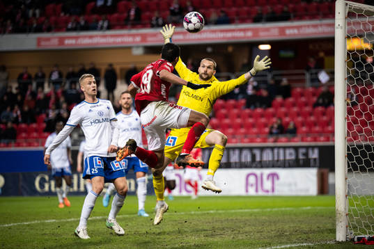 Kalmars Romario Pereira Sipiao och Norrköpings Adam