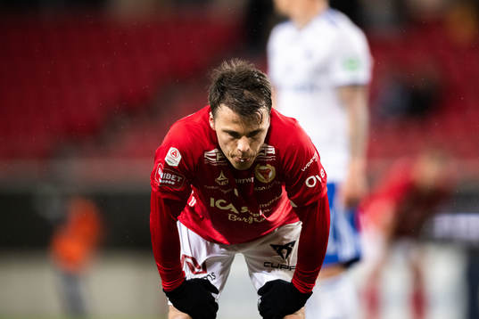 Kalmars Simon Skrabb deppar