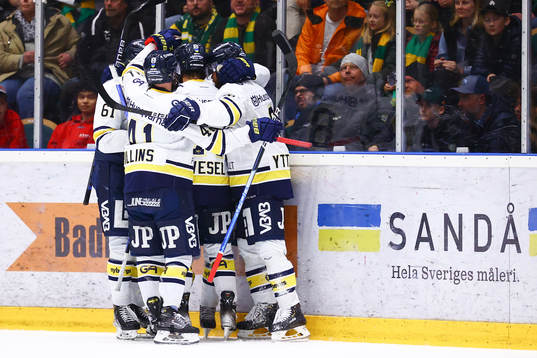 s Fredrik Forsberg jublar