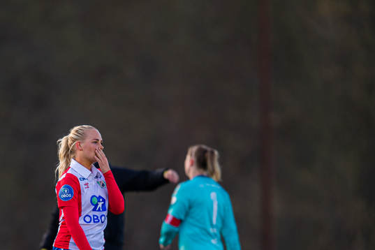 Cathinka Friis Tandberg of Lyn looks dejected