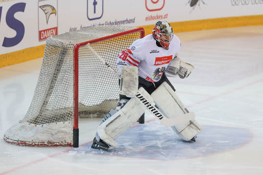 Bernhard Starkbaum of Austria at warm up